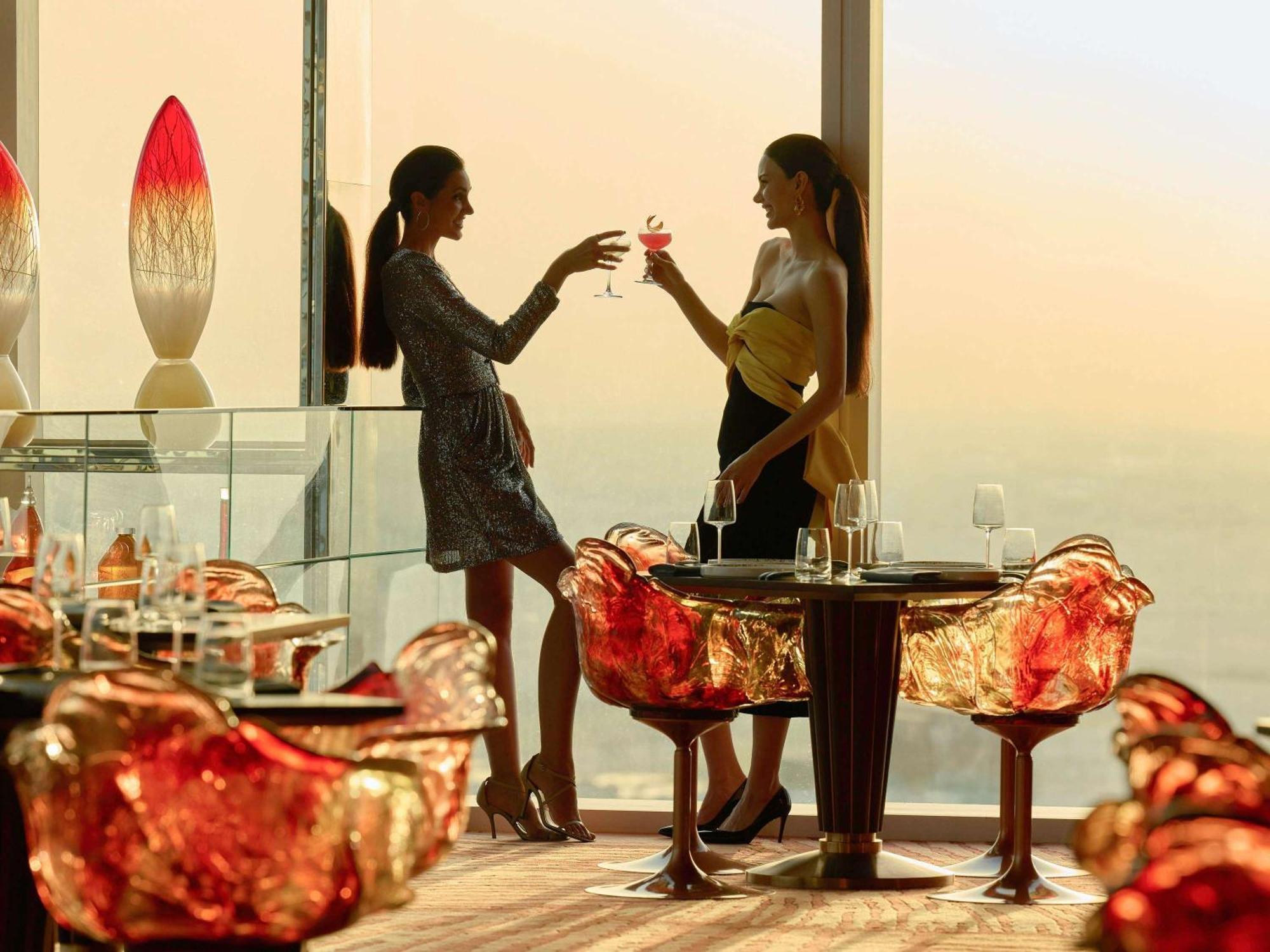 Fairmont Doha Ξενοδοχείο Lusail Εξωτερικό φωτογραφία The bar at the 101 lounge